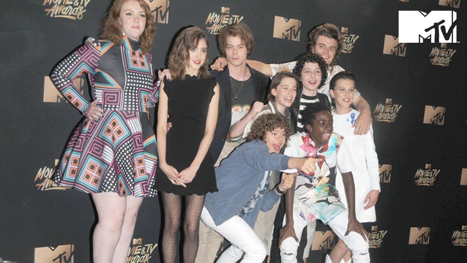 Qué actor de Stranger Things no pudo entrar a Estados Unidos por posesión de cocaína | MTV News