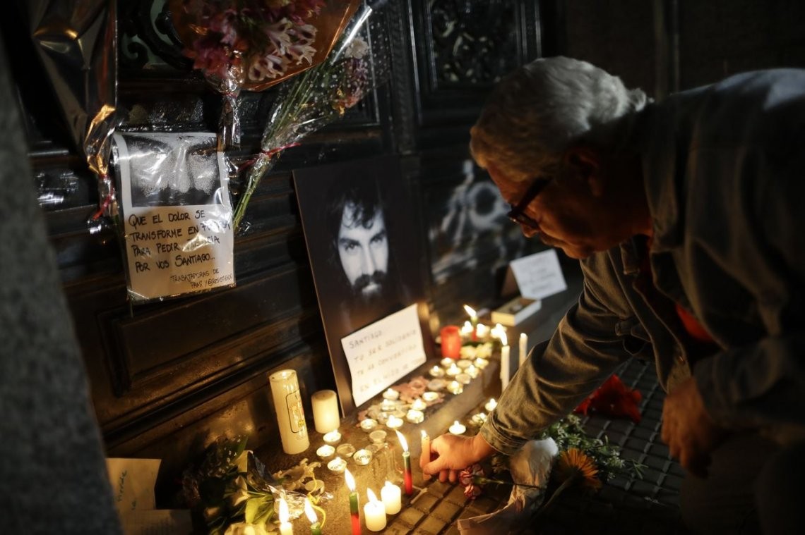 Homenaje a Santiago Maldonado en Londres | Política