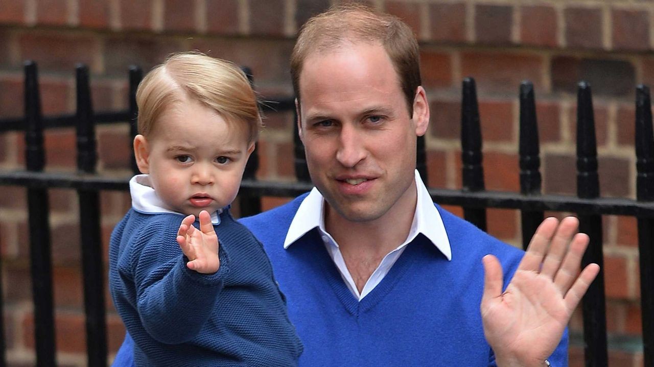 El príncipe William entrega a Papá Noel la genial carta de su hijo George con el pedido de Navidad | Internacionales