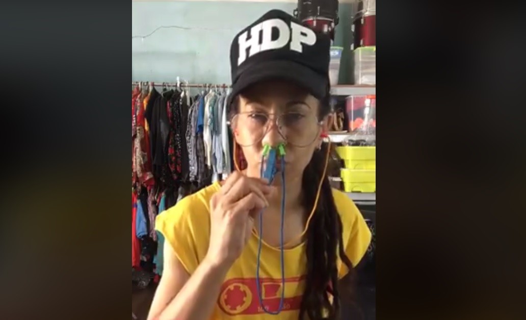 Video viral de Miss Bolivia: "Instructivo para usar pirotecnia de modo responsable" | Redes