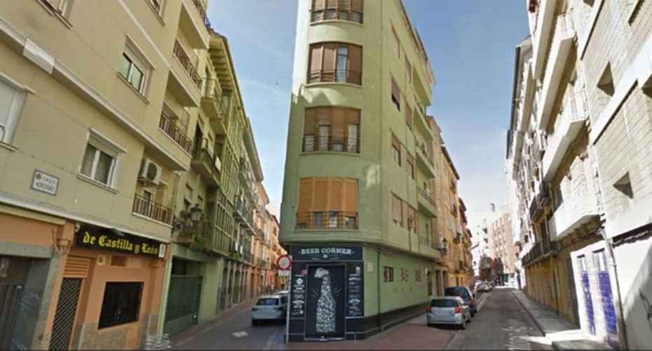 Un hombre murió tras recibir una brutal golpiza por llevar tirantes con la bandera de España | Internacionales