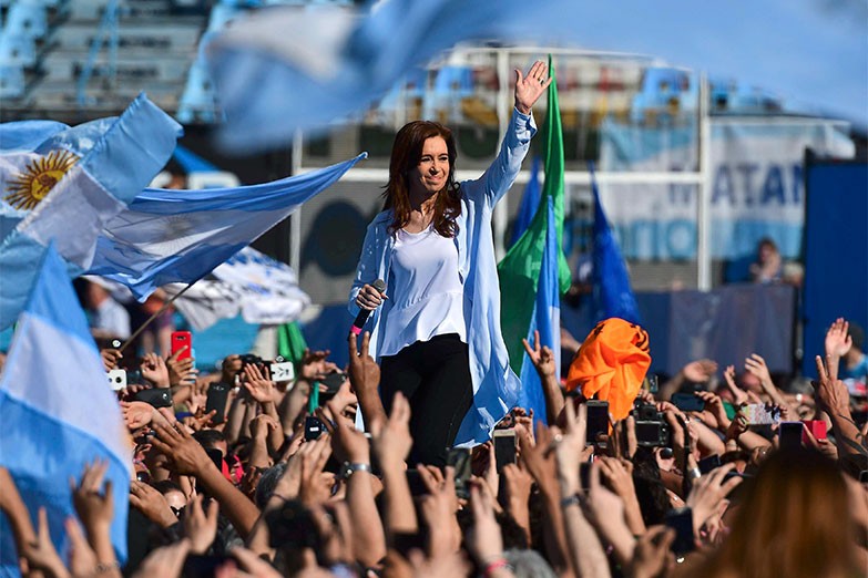 Cristina apeló su procesamiento con prisión preventiva en la causa por traición a la patria | Política