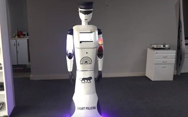 Presentaron el primer robot policía del mundo | Tecno