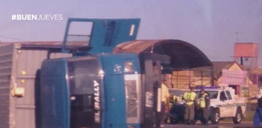 Choque y vuelco en Panamericana | Actualidad