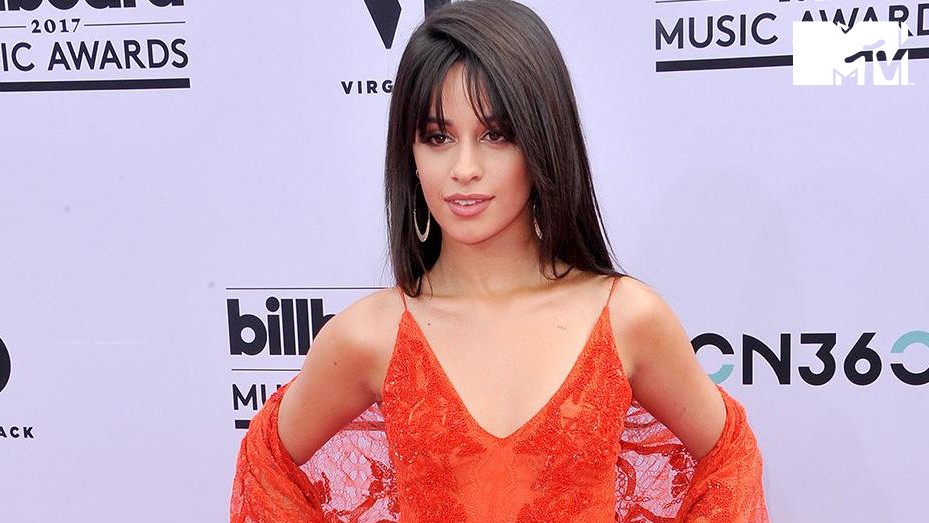 Camila Cabello habla sobre el ataque de Fifth Harmony en los VMAs | MTV News