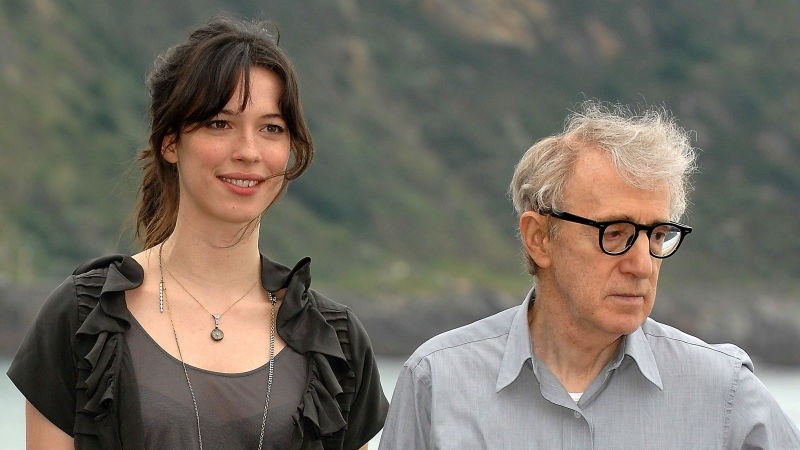 Actriz se arrepintió de trabajar para Woody Allen y donó su salario a víctimas de acoso sexual | Especiales