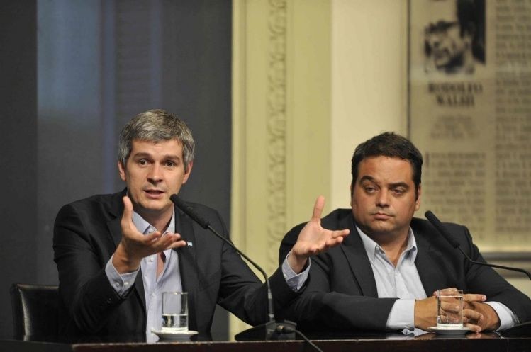 Peña defendió a Triaca: "Es un error pero no le va a costar el cargo" | Política