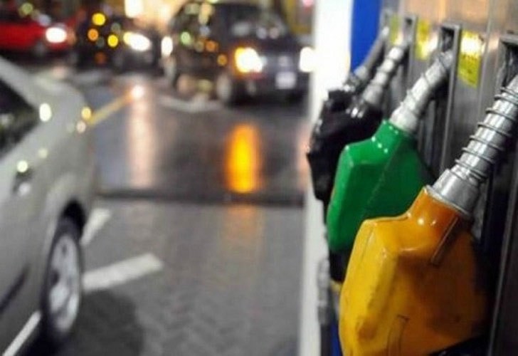 YPF aumentó casi un 5% los precios de los combustibles | Política