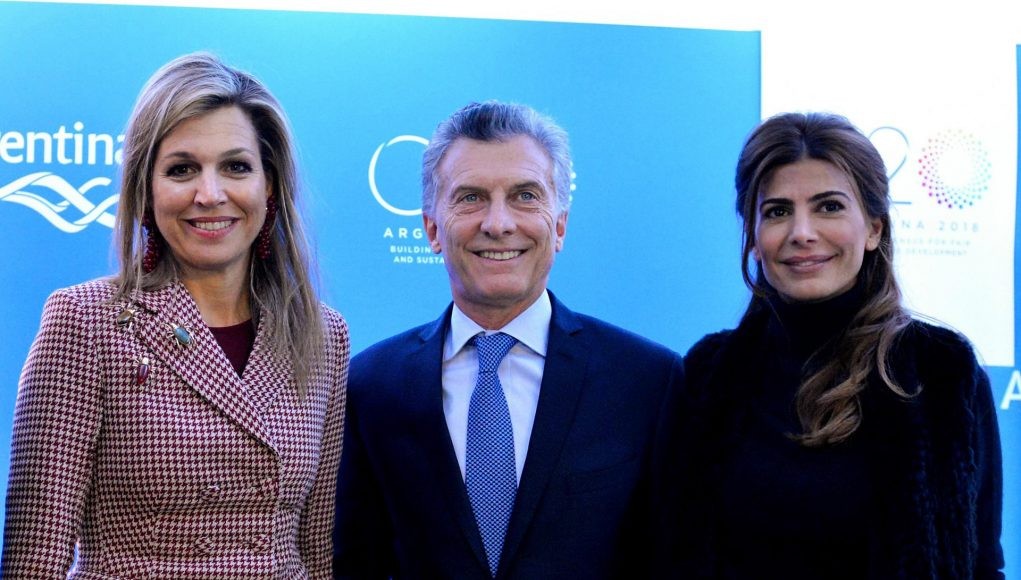 Fuera de protocolo: el insólito comentario de la reina Máxima a Macri en Davos | Política
