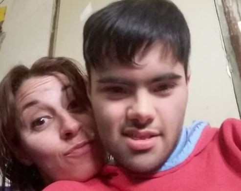 La versión de "Despacito" que una mamá compuso para su hijo especial | Redes