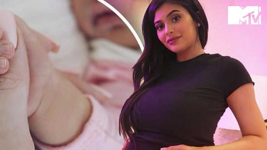 Las primeras revelaciones de Kylie Jenner tras el nacimiento de su hija | MTV News