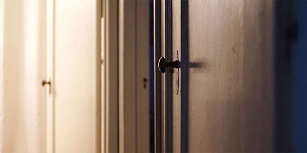 Fue condenado por violar a su suegra enferma de alzheimer: "Estaba borracho y me equivoqué de habitación" | Internacionales