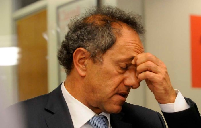 Citan a indagatoria a Scioli por irregularidades en la adjudicación de obra pública | Política