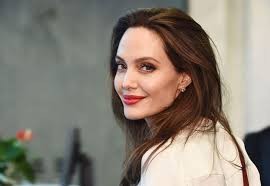 Angelina Jolie con nuevo novio: adivina a quién se parece | Espectáculos