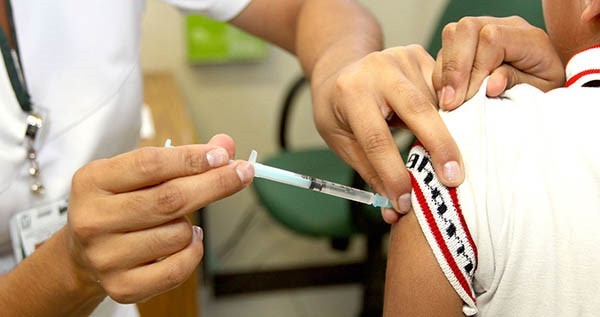 Un joven recibió un trasplante de hígado tras ser diagnosticado con fiebre amarilla | Actualidad