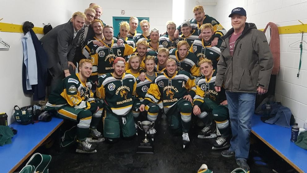 Conmoción en Canadá: murieron 14 jugadores juveniles de hockey sobre hielo en un accidente | Internacionales