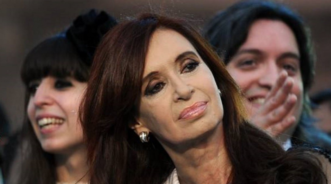 Ercolini procesó a Cristina Fernández y a sus dos hijos por supuesto "lavado de dinero" | Política