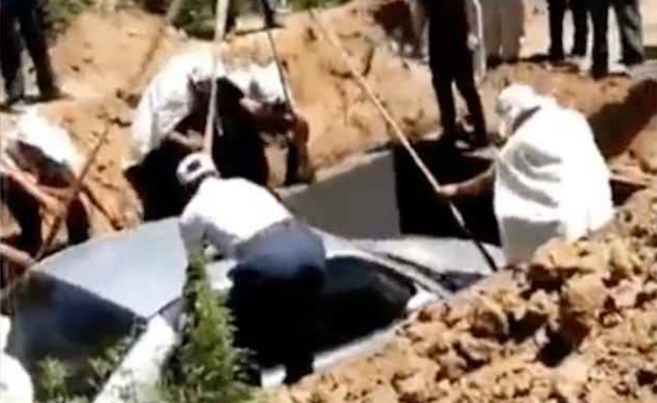 Video: usaron un auto como ataúd en un emotivo funeral | Redes