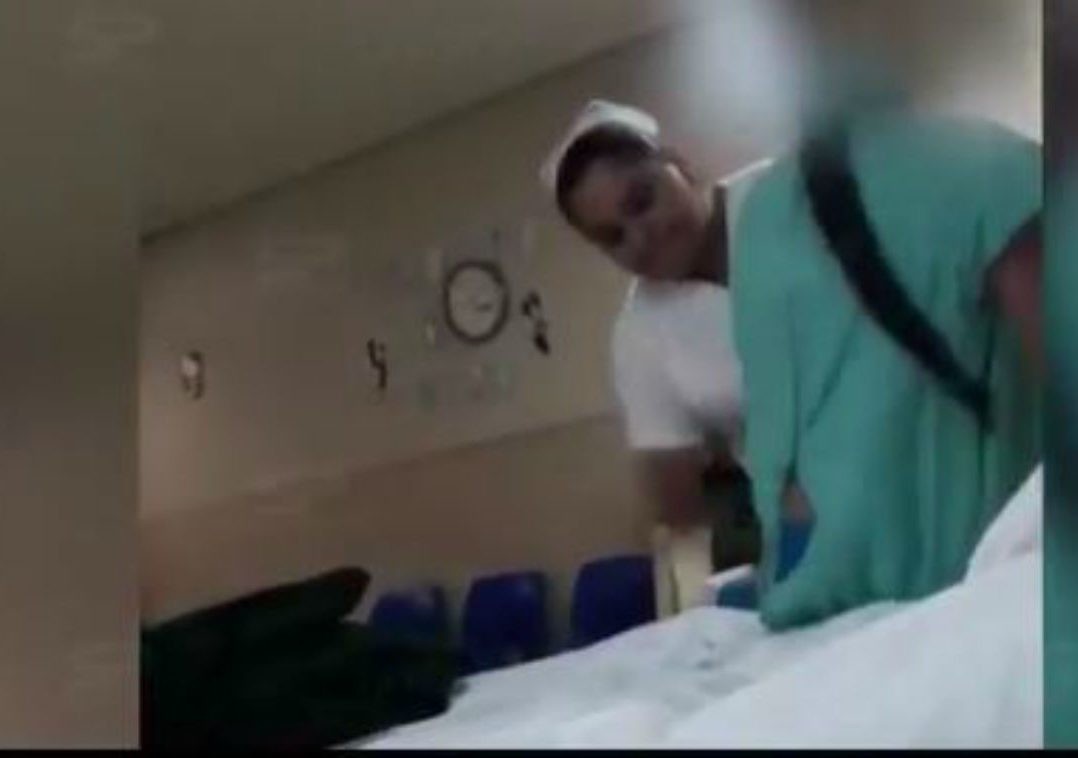 Una enfermera golpeó a una nena en un hospital de México: el video que indignó a todos | Internacionales