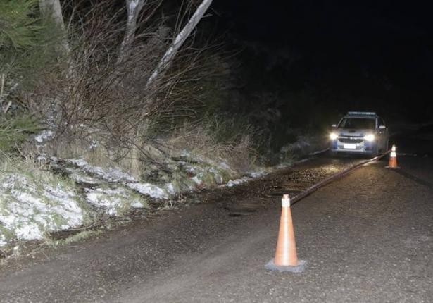 Encontraron a dos adolescentes atadas a un árbol y con golpes | Actualidad