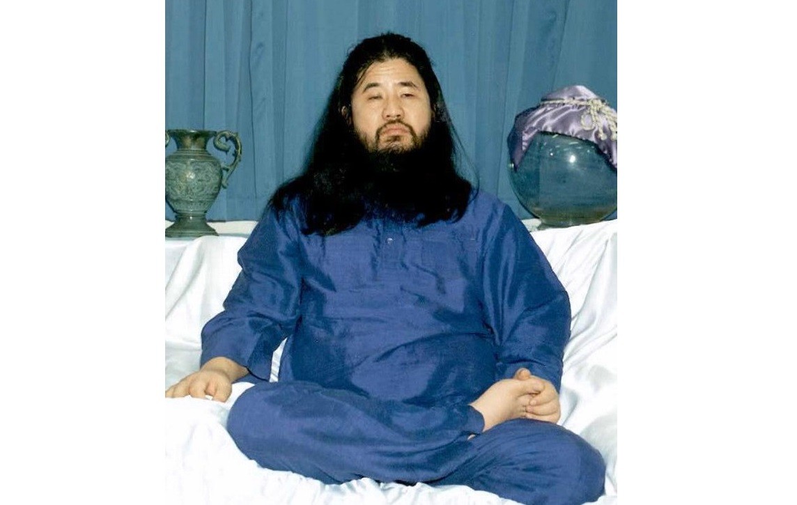 Japón: ejecutaron al líder de la secta que liberó gas sarín en el subte y mató a 13 personas | Internacionales