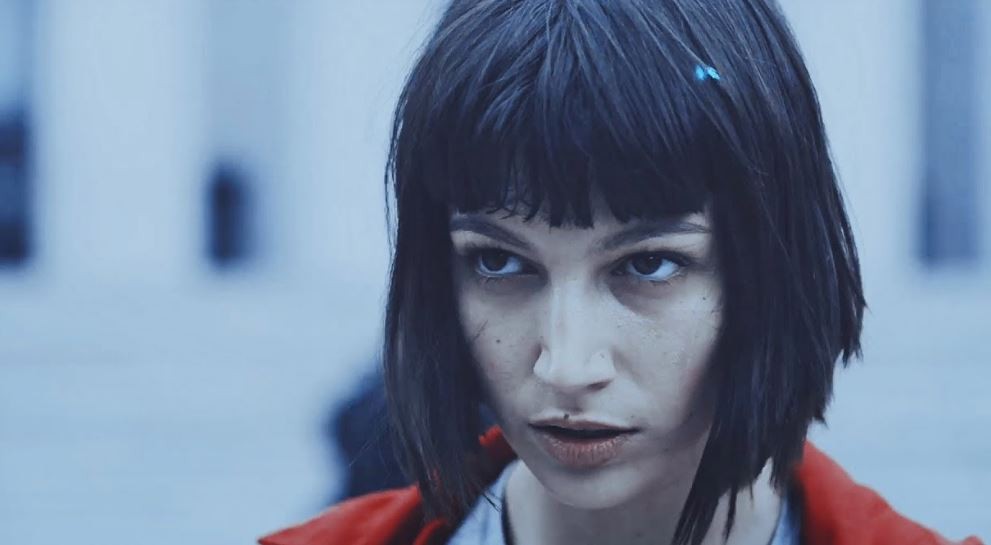 Tokio incendió Instagram: la foto de Úrsulá Corberó en topless con una amiga | Espectáculos