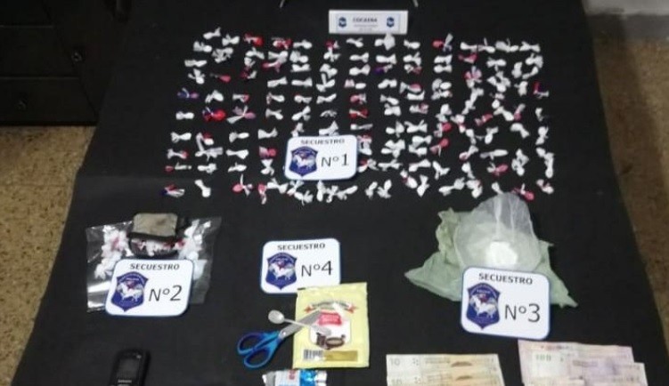 Un hombre de 70 años con arresto domiciliario vendía cocaína en su casa | Actualidad