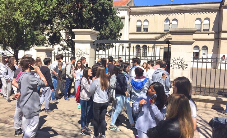 No evacuarán las escuelas ante amenazas de bomba | Actualidad