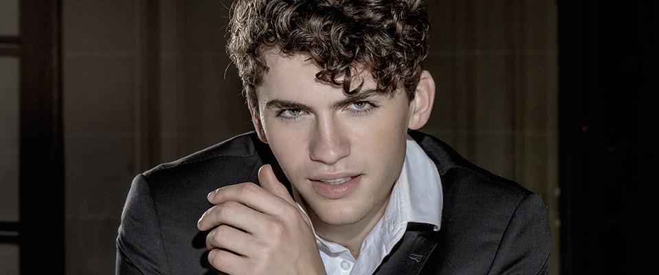 “Una voz universal”: el tenor Martín Savi se presenta en marzo en el Teatro Avenida | Espectáculos