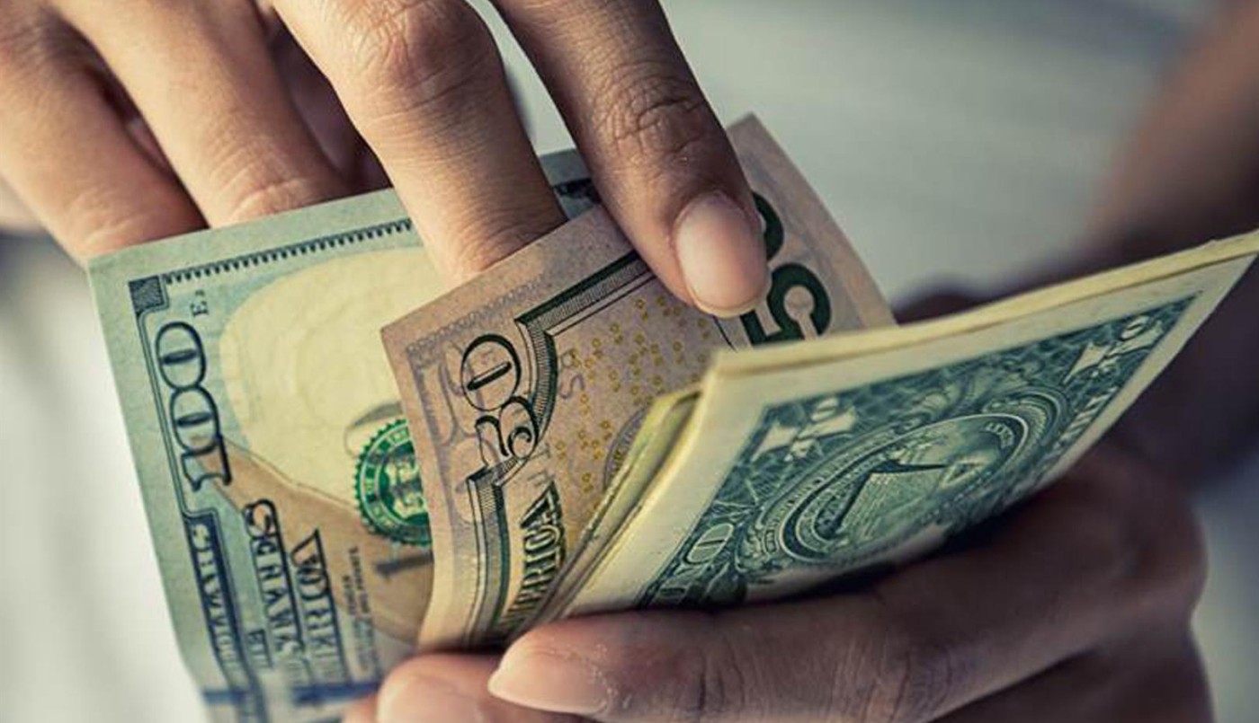 El dólar ya se vende por encima de los 32 pesos en algunos bancos | Economía