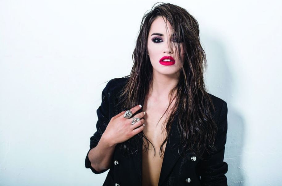 Una revista le trucó una foto de Lali Espósito y ella se quejó en las redes | Espectáculos