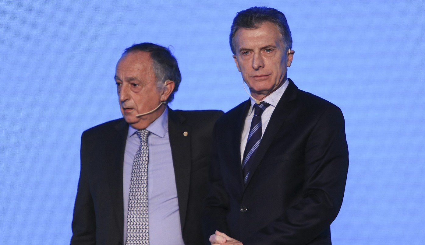 Según el presidente de la UIA, "el precio del dólar es el precio de la desconfianza" | Economía