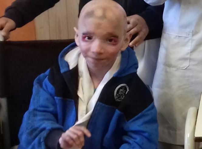 Conocé a Jeremías, el nene que padece una enfermedad rara, y canta como Abel Pintos | Redes