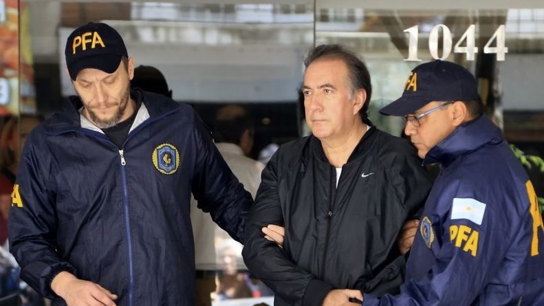 Thomas negó los cargos: "No entregué dinero, bolsos, bolsitas, paquetes o cajas" | Política