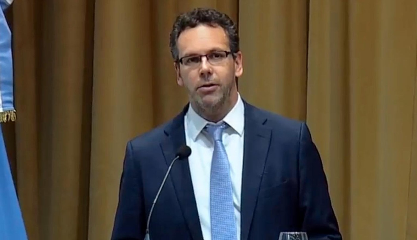 El Central intervendrá en el mercado cuando el dólar baje de $34 o supere los $44 | Economía