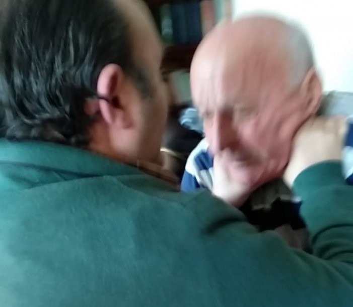 Dueño de una clínica casi ahorca a un jubilado que le pidió medicación | Actualidad