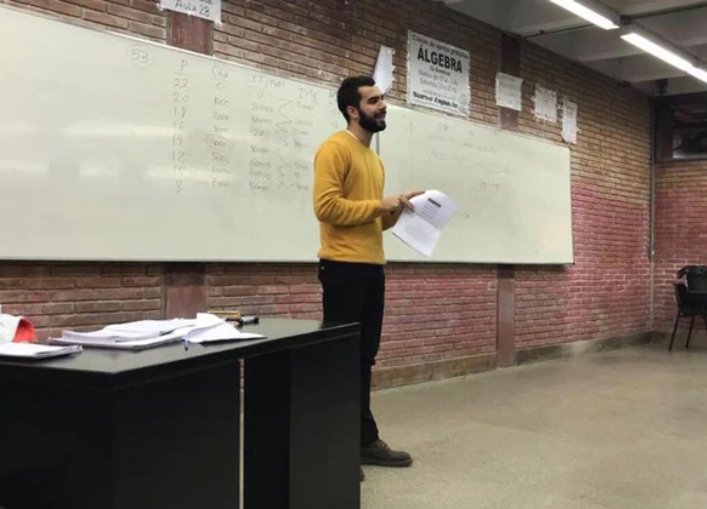 El joven que publicó su currículum en Twitter y lo sorprendieron las respuestas | Actualidad