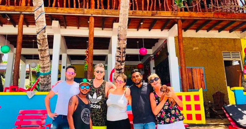 Se fueron de luna de miel a Sri Lanka, se emborracharon y terminaron comprando un hotel | Curiosidades
