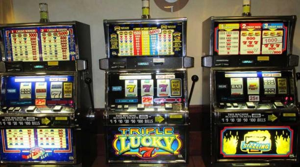 Adicto al juego perdió millones y la Justicia ordenó a la empresa de tragamonedas que se los devuelva | Internacionales