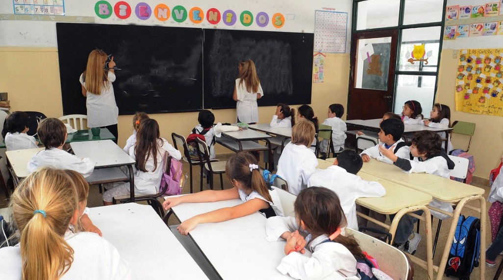 Tras una clase de Educación Sexual Integral, nueve alumnas denunciaron que fueron abusadas | Actualidad