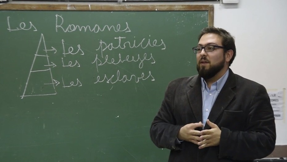 Video: el profesor que da clases usando el lenguaje inclusivo | Actualidad