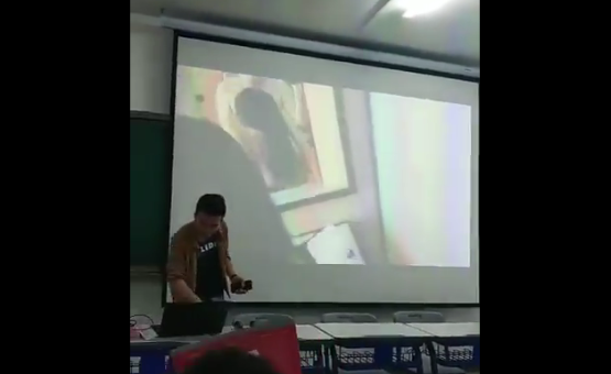 Puede fallar: por error, un profesor puso una película pornográfica en medio de una clase | Redes