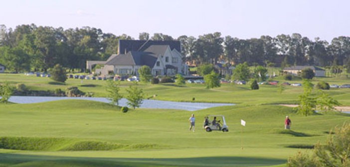 Murió ahogado un joven que recuperaba pelotas de golf para venderlas | Actualidad