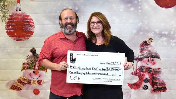 Encontraron un billete de lotería con un premio millonario mientras limpiaban la casa | Curiosidades