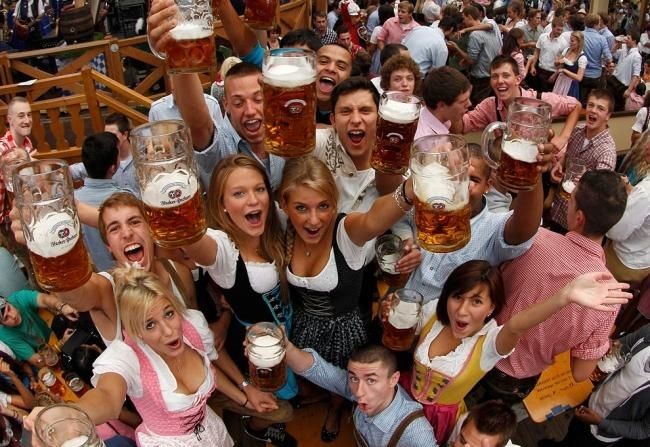 Piden prohibir los "2 x1" de bebidas alcohólicas en Córdoba | Actualidad