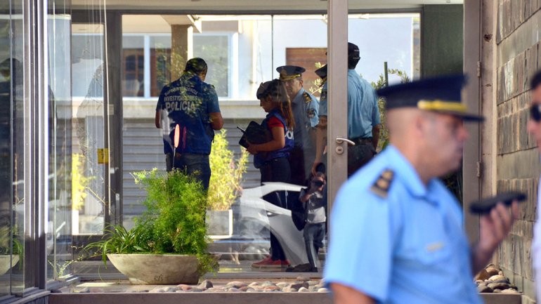 Neuquén: mató a un hombre de 17 puñaladas y lo encontraron porque se olvidó el DNI | Actualidad