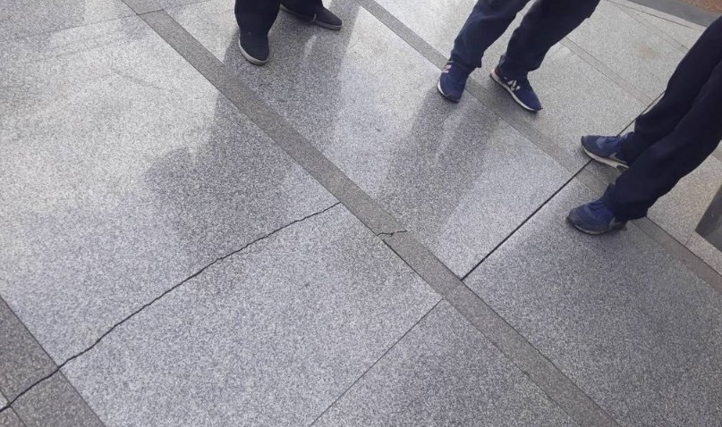 Por el temblor, se rajaron los pisos del Servicio Penitenciario Bonaerense | Actualidad