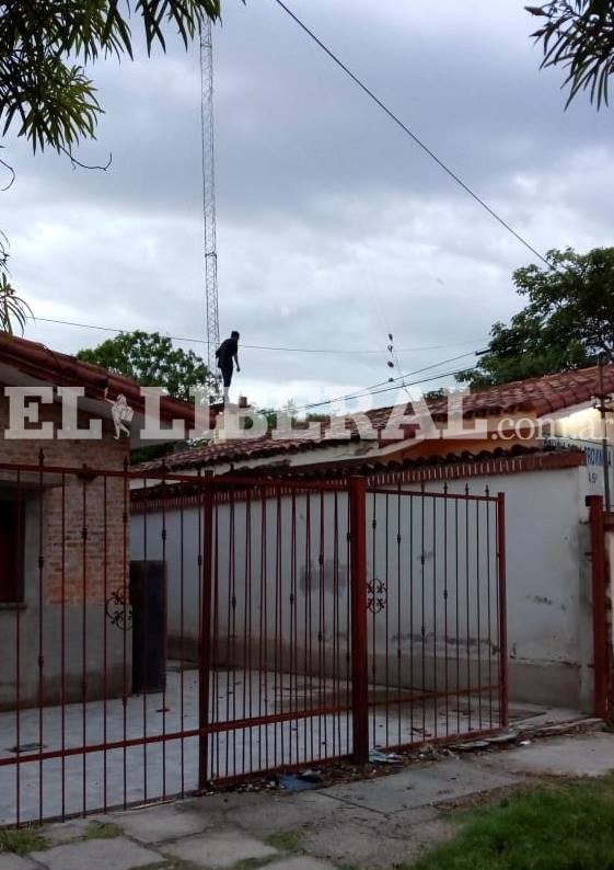 Violento motín en una comisaría de Santiago del Estero: diez presos escaparon | Actualidad