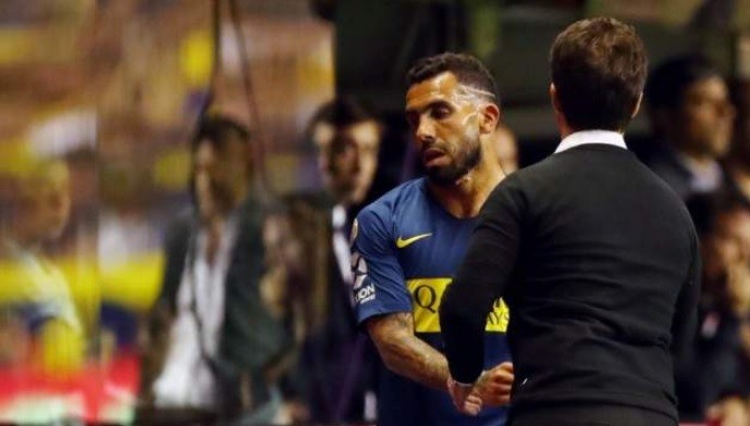 "Al cobarde de Tévez" el nuevo hit que cantan orgullosos los hinchas de River | Redes