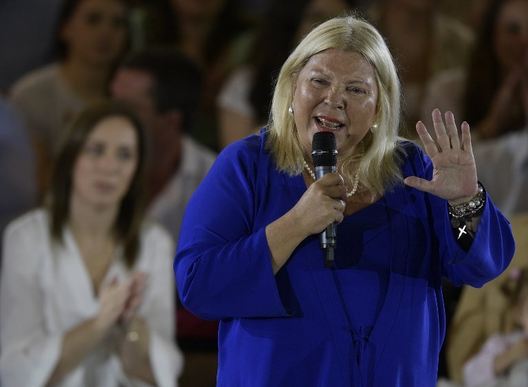 Tras el cruce con Bullrich, Carrió pidió debatir el uso de armas de fuego en el Congreso | Política